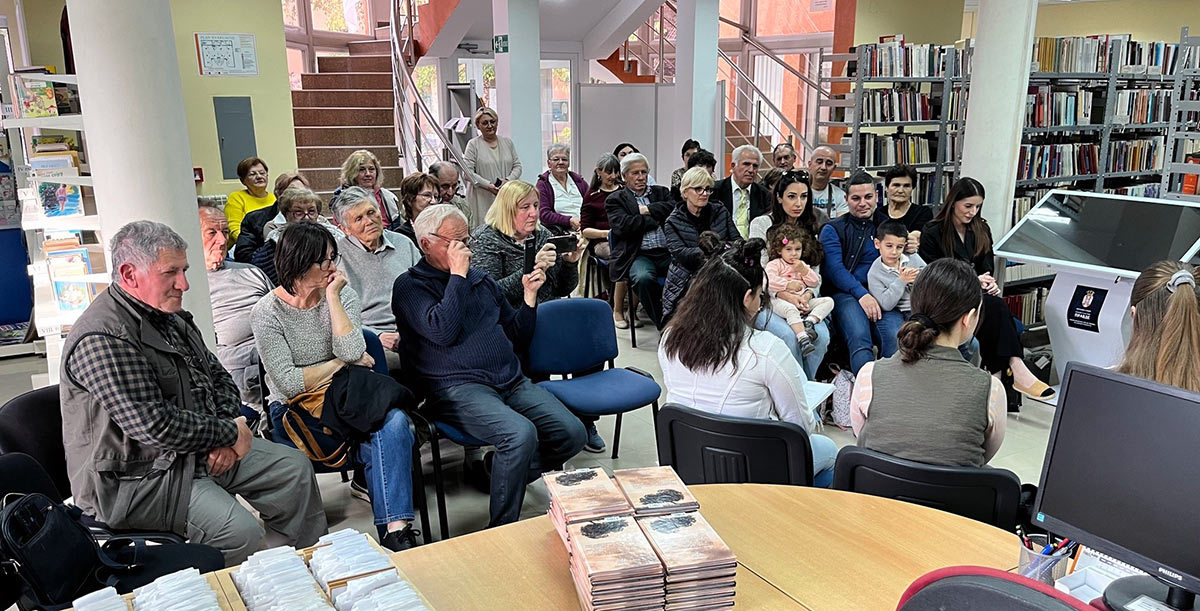 ПРОМОЦИЈА КЊИГЕ „ВЕТАР И ХРАСТ“ АУТОРА ЗОРАНА МАРКОВИЋА