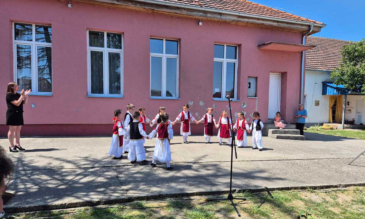 44. ЈАСТРЕБИЋЕВИ КЊИЖЕВНИ СУСРЕТИ