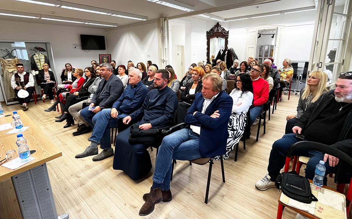 63. САБОР БИБЛИОТЕКАРА СРЕМА: У ЗНАК СЕЋАЊА НА ЂУРУ ДАНИЧИЋА