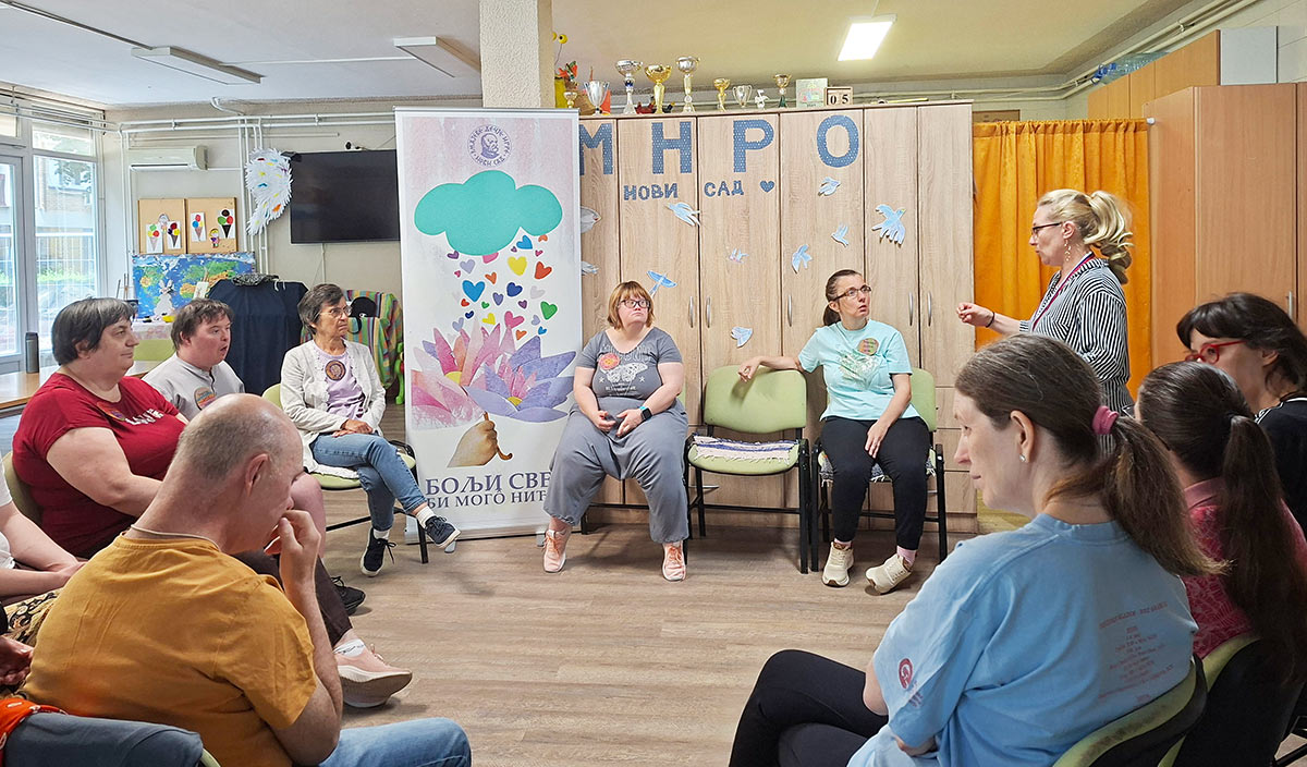 ЛЕПЕ РЕЧИ ЧИНЕ БОЉИ СВЕТ